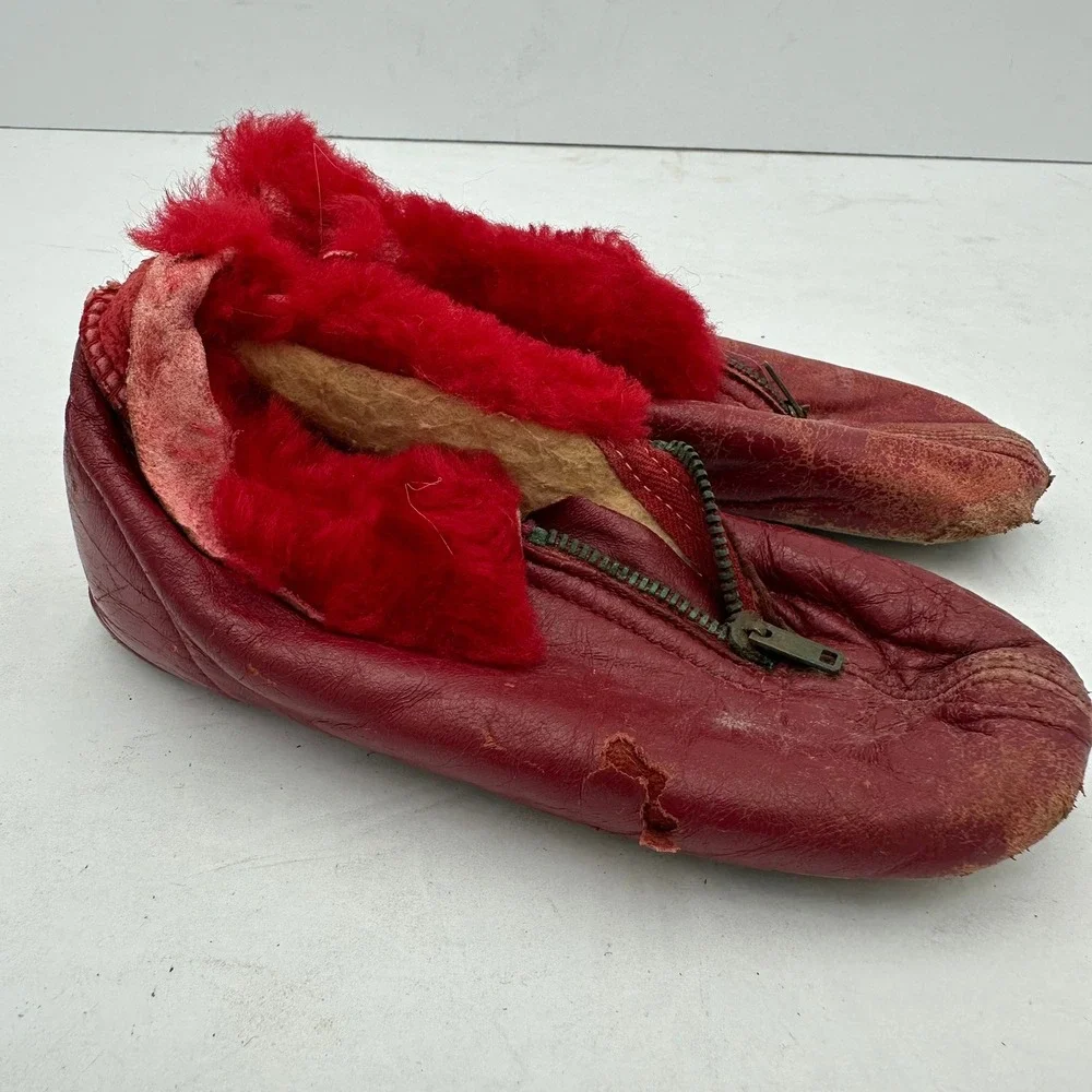 Vintage Kids Red Leather‎ Shearling Lined Zip Up Bootie Slippers Fur Trim Fair